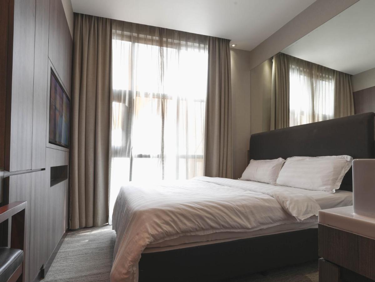 Amrise Hotel Kitchener Singapore Exterior photo
