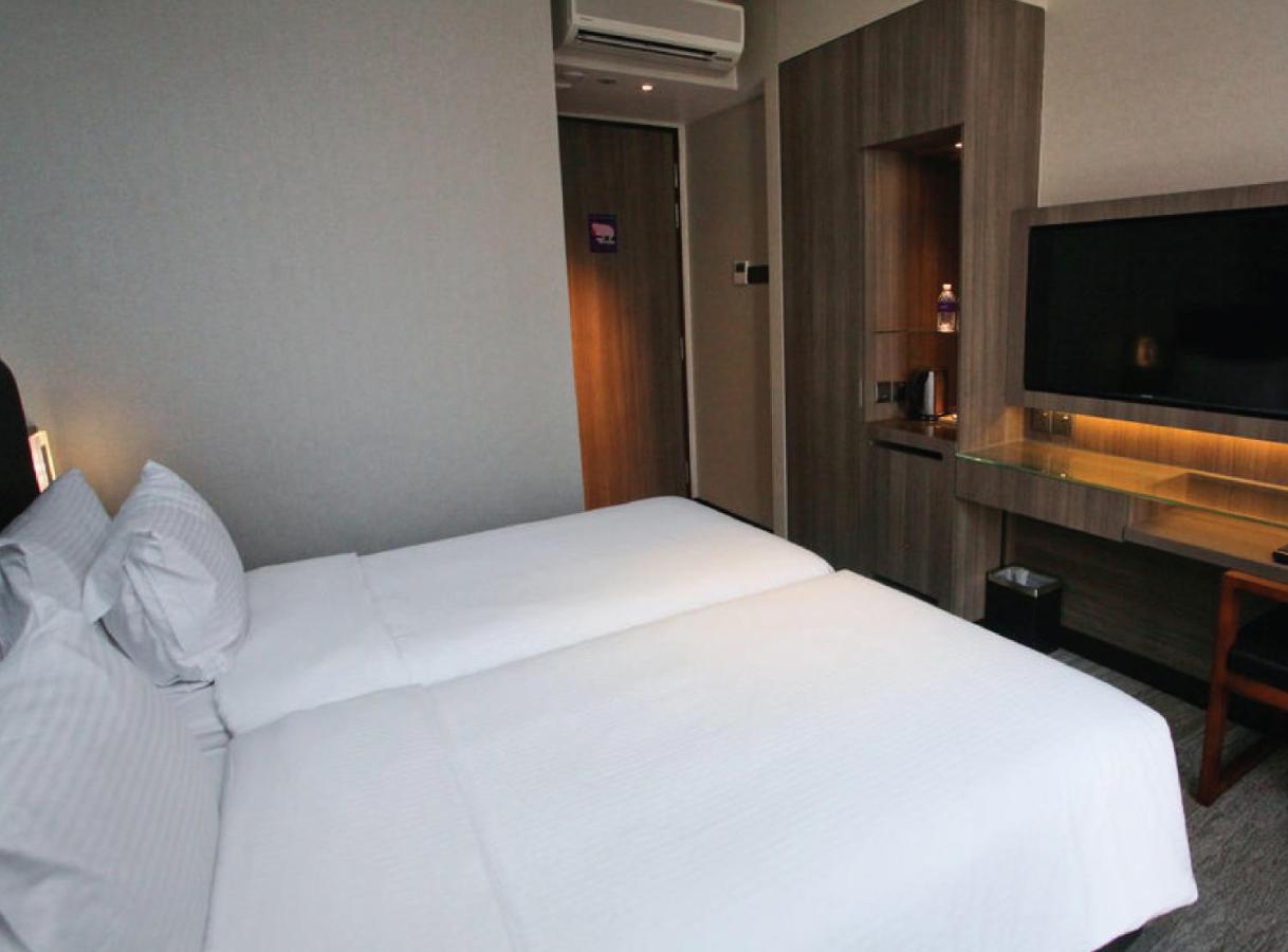 Amrise Hotel Kitchener Singapore Exterior photo