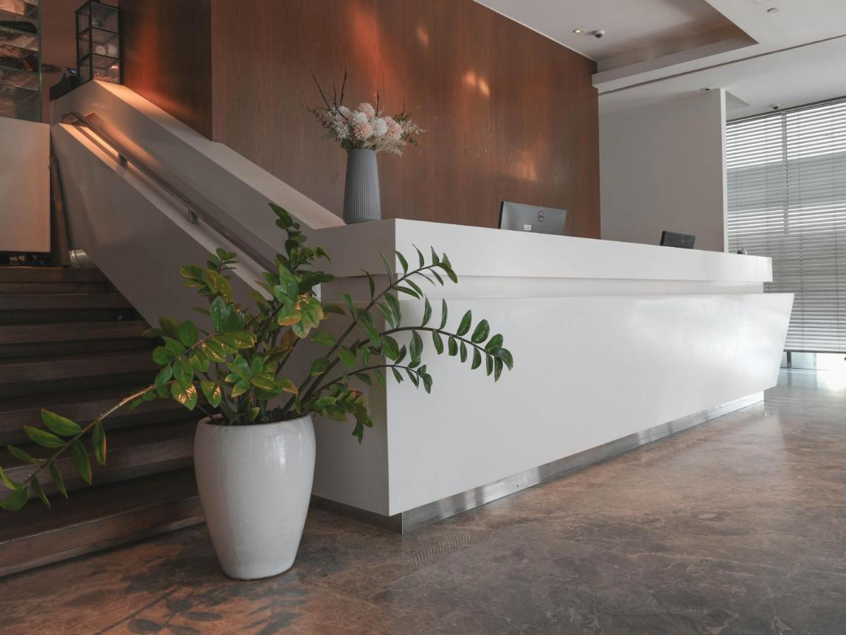 Amrise Hotel Kitchener Singapore Exterior photo
